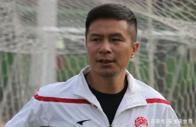 剧情片名仍处于保密状态2024-12-23 大本新片《安息》开拍 与好友马特·达蒙共演警察2024-11-27 大本执导啤酒广告！